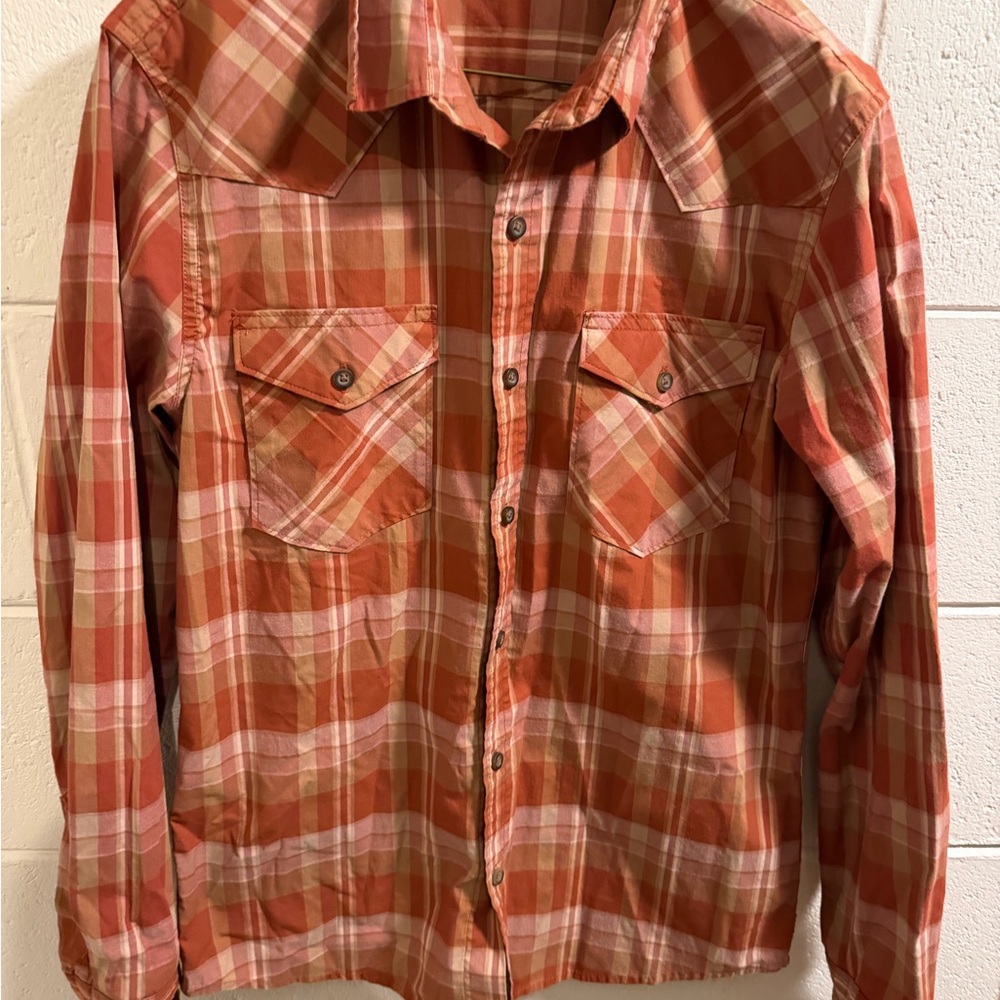 2 Wrangler Tan and Blue Checkered Shirt/Rust and Tan. Price is for both shirts - Picture 6 of 8